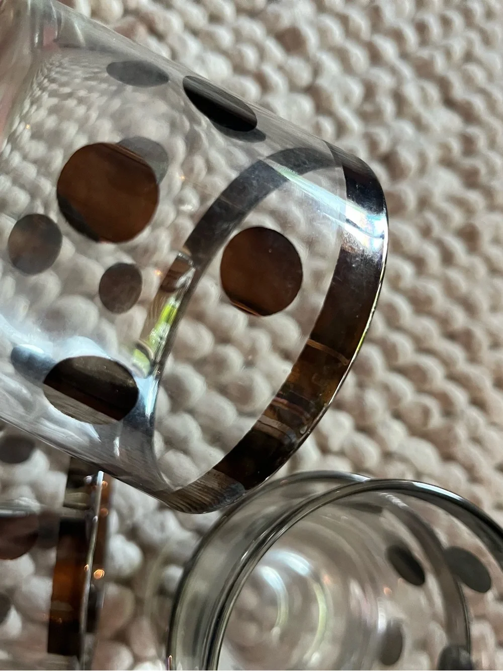 Set of 4 Dorothy Thorpe Silver Polka Dot Accent Glass Tumblers